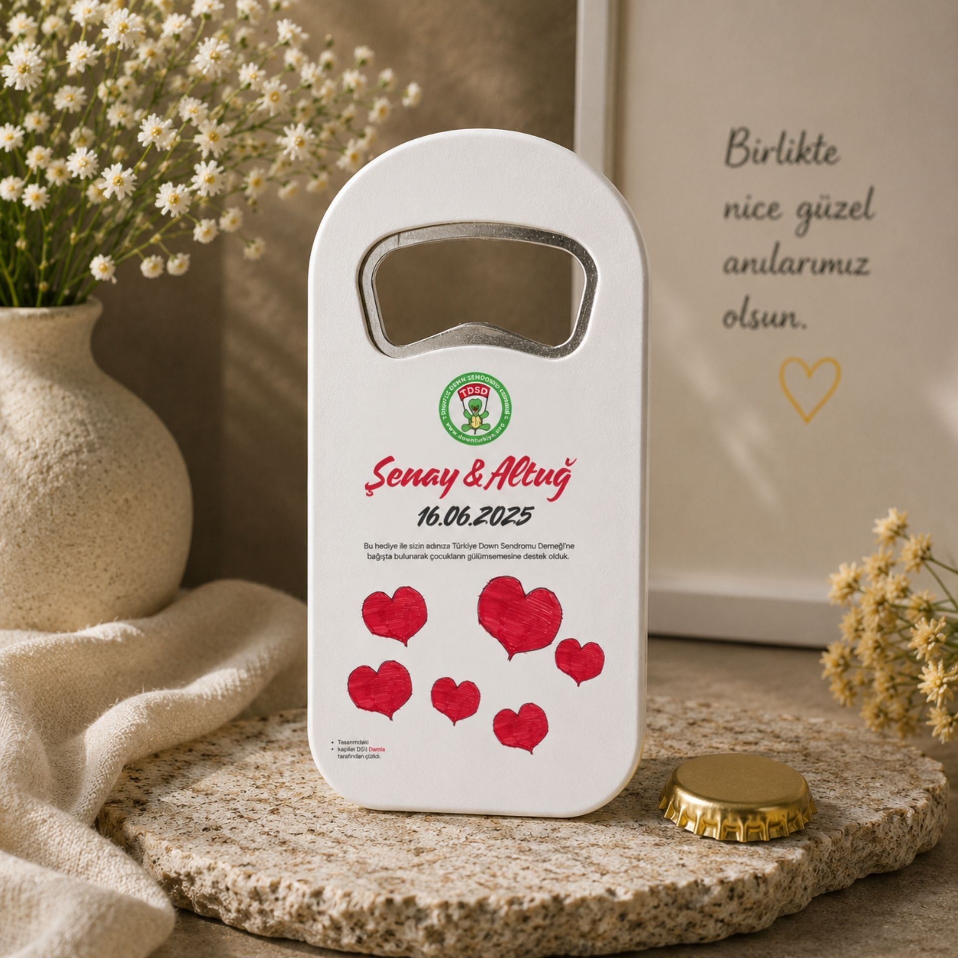 Dikey Şişe Açacaklı Buzdolabı Magneti – Nikah Hediyeliği (DK11)